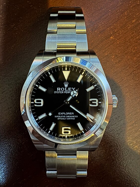 ロレックス エクスプローラー 21427（高級時計）の商品画像 - 査定依頼日：2025年3月26日 - 最高査定価格：1,000,000円