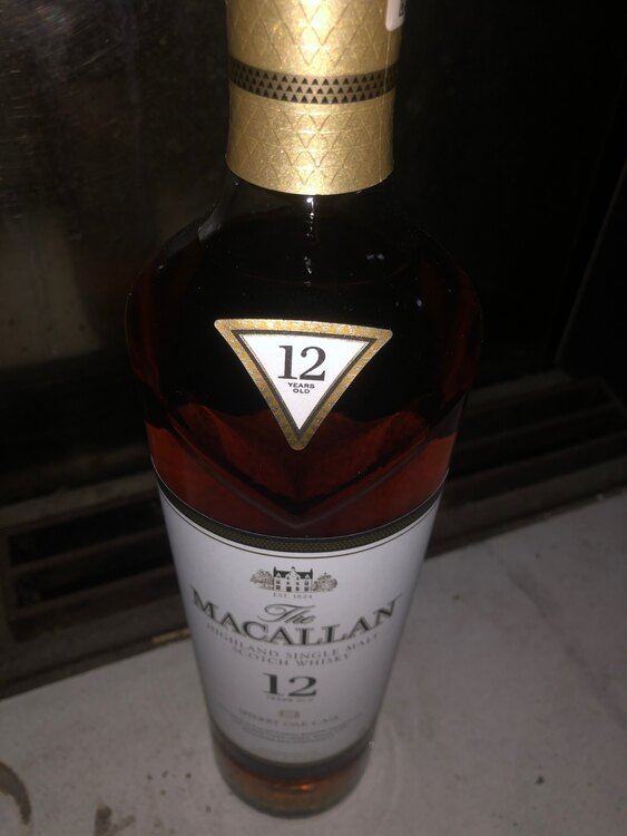 マッカラン12年（お酒）の商品画像 - 査定依頼日：2025年4月22日 - 最高査定価格：8,000円