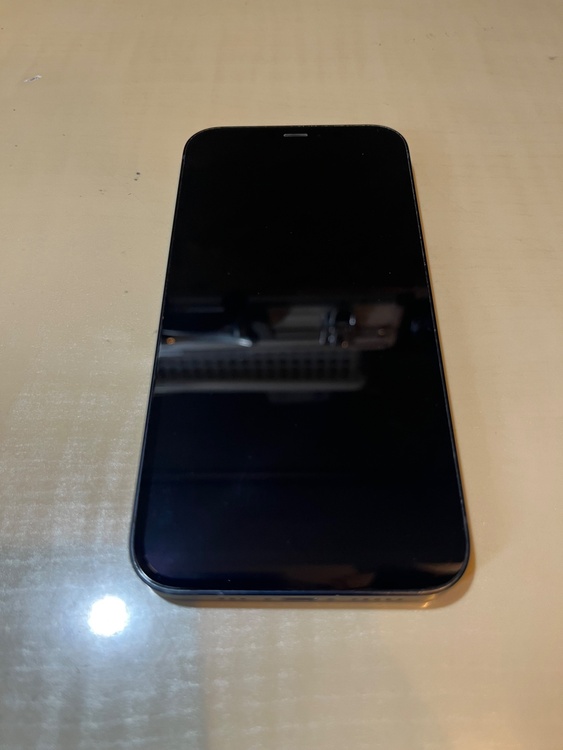 iPhone 12 256GB ブラック（スマホ）の商品画像 - 査定依頼日：2026年8月20日 - 最高査定価格：26,000円