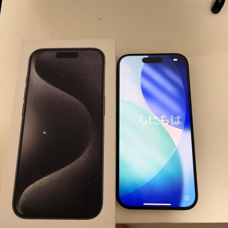 iPhone iPhone 15 Pro 128GB au（スマホ）の商品画像 - 査定依頼日：2026年9月29日 - 最高査定価格：72,000円