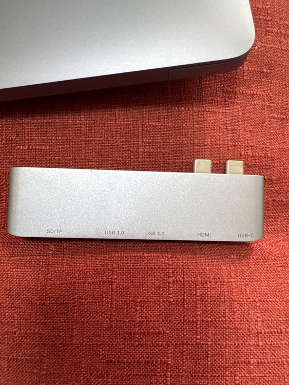 MacBook Air modelA2337（PC・タブレット）の商品画像 - 査定依頼日：2026年4月18日 - 最高査定価格：37,100円