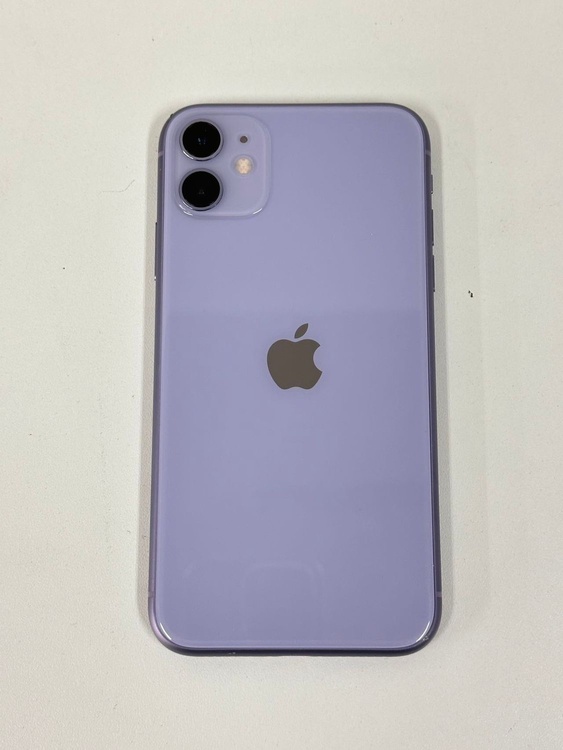 iPhone11（カメラ）の商品画像 - 査定依頼日：2026年9月21日 - 最高査定価格：8,100円