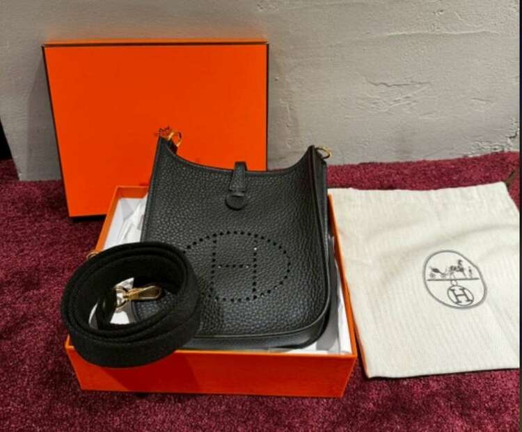 エルメス エブリン （ブランドバッグ）の商品画像 - 査定依頼日：2025年5月25日 - 最高査定価格：420,000円