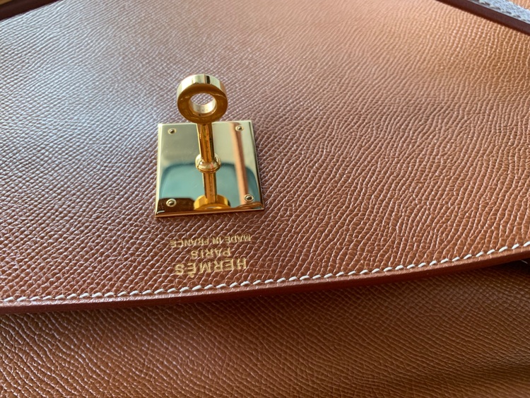 エルメスケリー　32センチ（ブランドバッグ）の商品画像 - 査定依頼日：2025年11月10日 - 最高査定価格：1,400,000円