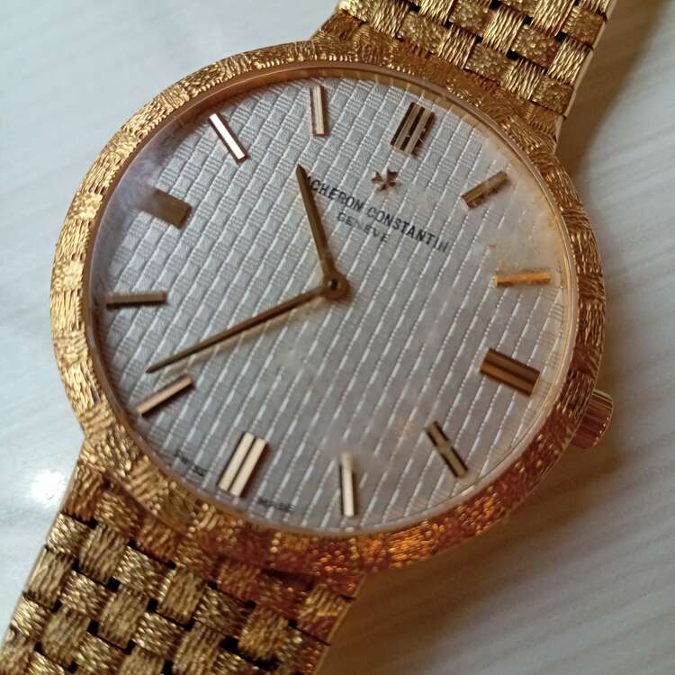 ヴァシュロン コンスタンタン その他 【VACHERON CONSTANTIN】ヴァシュロンコンスタンタン『パトリモニー クラシック』81162/206J メンズ 手巻き （高級時計）の商品画像 - 査定依頼日：2025年4月20日 - 最高査定価格：1,750,000円