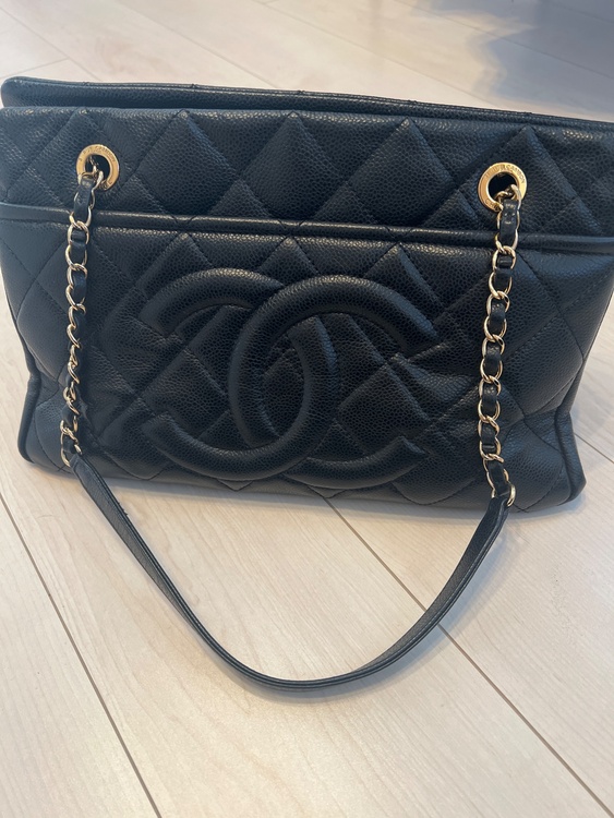 キャビアスキン（ブランドバッグ）の商品画像 - 査定依頼日：2026年1月24日 - 最高査定価格：260,000円