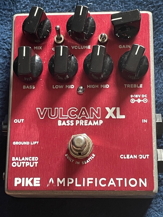 pike  vulcan xl（ピアノ・楽器・PA機材）の商品画像 - 査定依頼日：2026年5月4日 - 最高査定価格：100,000円