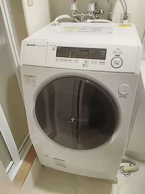 シャープ「ES-H10G-WL」ドラム式洗濯機・左開き・2029年11月まで保証（家電）の商品画像 - 査定依頼日：2025年2月14日 - 最高査定価格：40,000円