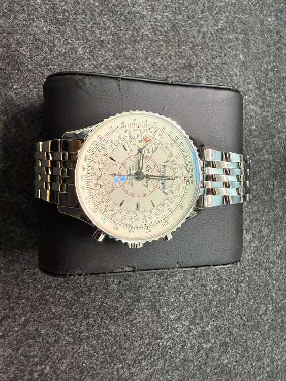 A213G18NP（高級時計）の商品画像 - 査定依頼日：2025年5月26日 - 最高査定価格：420,000円