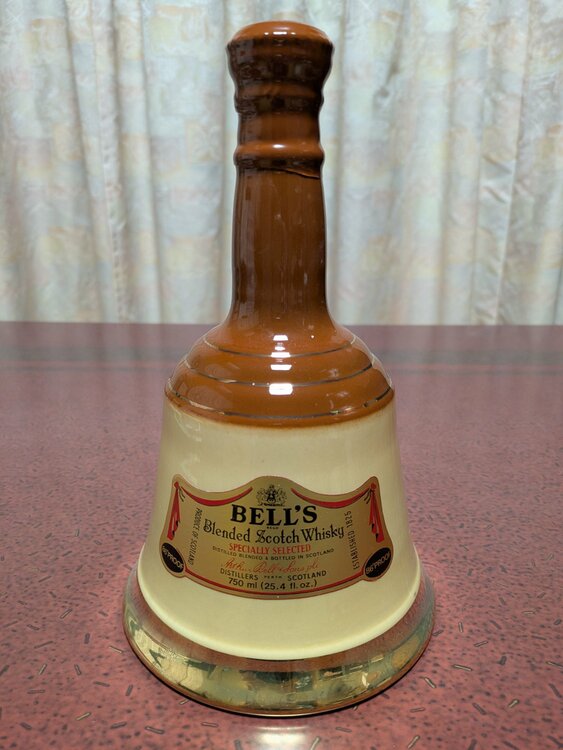 BELL’S（お酒）の商品画像 - 査定依頼日：2026年4月29日 - 最高査定価格：100円