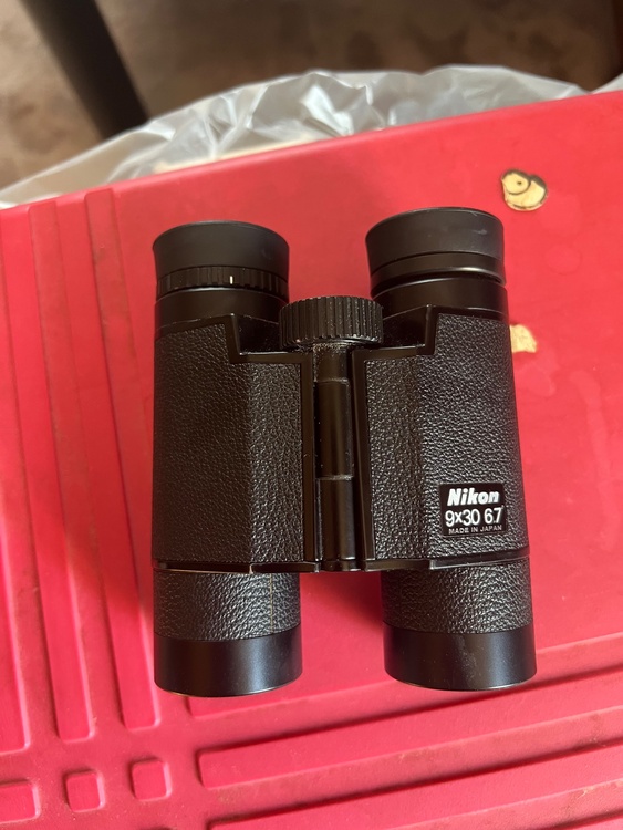 Nikon双眼鏡（カメラ）の商品画像 - 査定依頼日：2026年1月14日 - 最高査定価格：2,000円