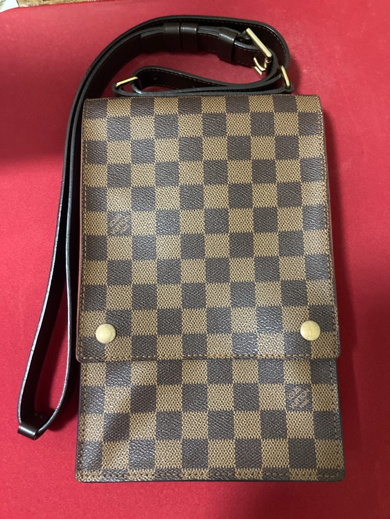 ルイヴィトン ダミエ （ブランドバッグ）の商品画像 - 査定依頼日：2026年1月6日 - 最高査定価格：100,000円