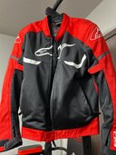 ジャケット（バイク用品）の商品画像 - 査定依頼日：2024年11月29日 - 最高査定価格：4,000円