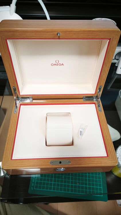 オメガ シーマスター 231.10.43.22.03.001（高級時計）の商品画像 - 査定依頼日：2025年10月11日 - 最高査定価格：550,000円