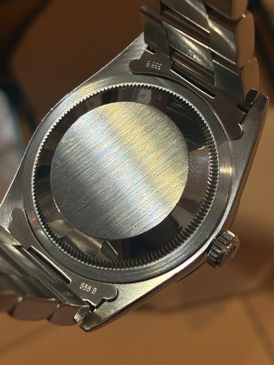 ロレックス エクスプローラー 14270（高級時計）の商品画像 - 査定依頼日：2025年9月30日 - 最高査定価格：920,000円