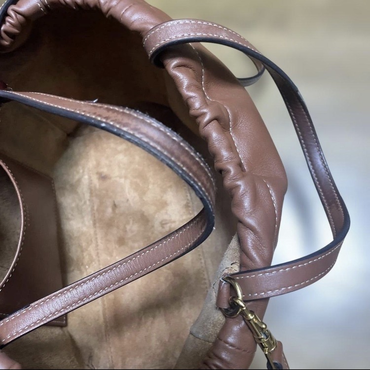 セリーヌ  （ブランドバッグ）の商品画像 - 査定依頼日：2026年1月28日 - 最高査定価格：140,000円