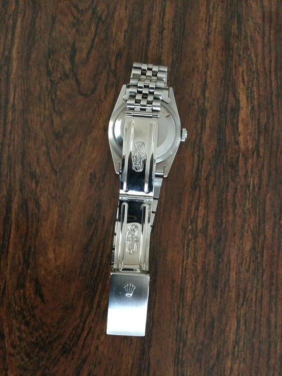 ロレックス デイトジャスト 126234（高級時計）の商品画像 - 査定依頼日：2025年3月27日 - 最高査定価格：1,300,000円