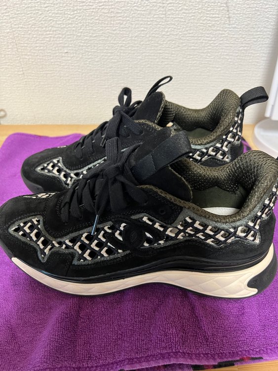 CHANEL スニーカー（ブランド財布・小物）の商品画像 - 査定依頼日：2022年8月21日 - 最高査定価格：41,000円