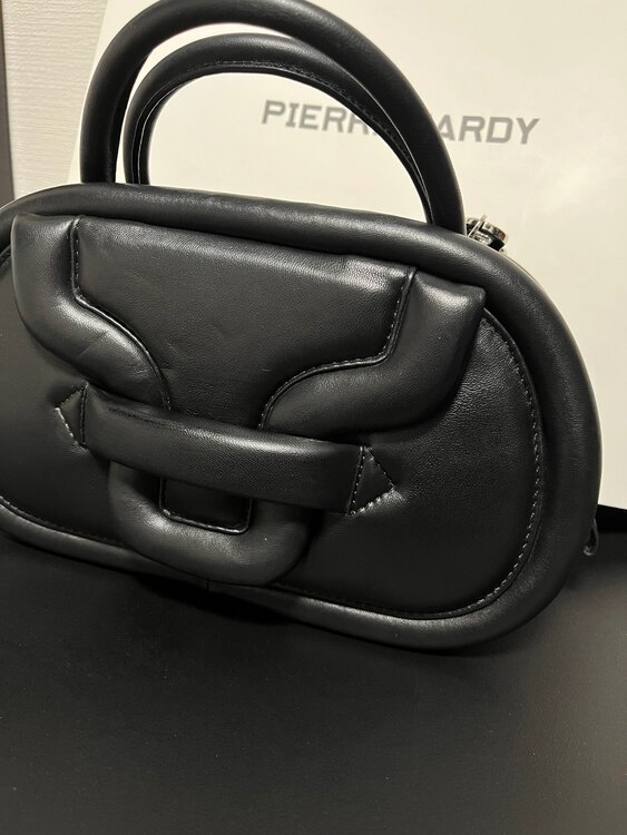 ピエールアルディ　アルファボーリングバッグ（ブランドバッグ）の商品画像 - 査定依頼日：2024年12月30日 - 最高査定価格：65,000円