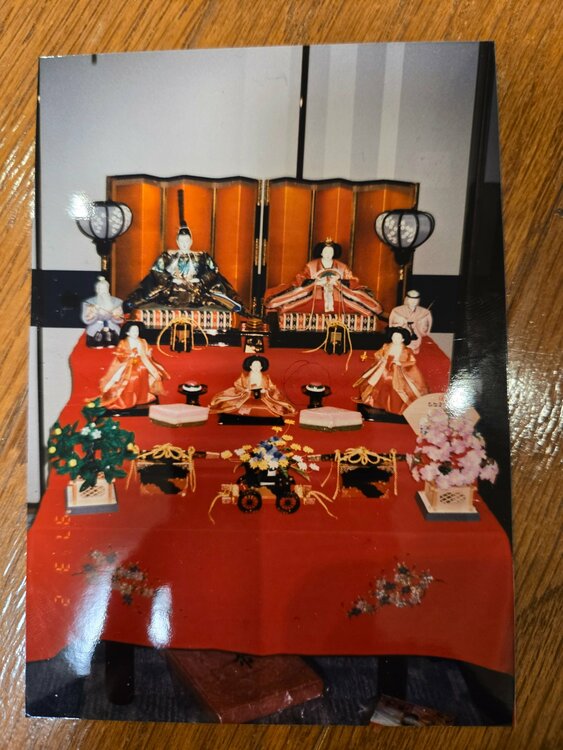東玉の雛人形・三段飾り（美術品・骨董品）の商品画像 - 査定依頼日：2026年5月27日 - 最高査定価格：5,000円