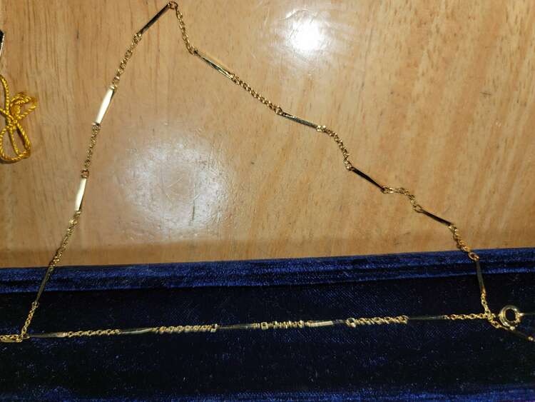 ネックレスK18GPの刻印（金・貴金属）の商品画像 - 査定依頼日：2025年5月31日 - 最高査定価格：100円