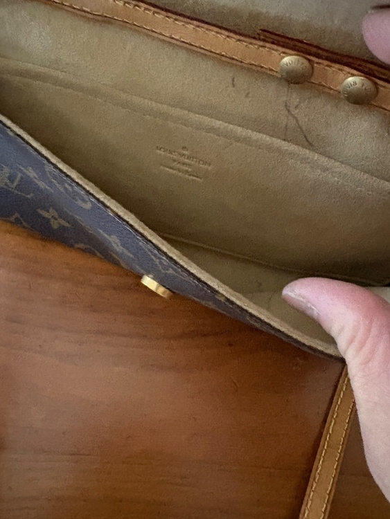 ルイヴィトン モノグラム （ブランドバッグ）の商品画像 - 査定依頼日：2026年4月12日 - 最高査定価格：100,000円