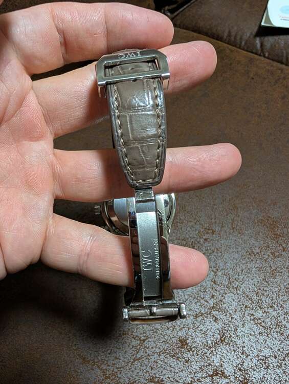 IWC ポルトギーゼ 527529（高級時計）の商品画像 - 査定依頼日：2025年1月16日 - 最高査定価格：500,000円