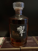 響 21年（お酒）の商品画像 - 査定依頼日：2026年8月10日 - 最高査定価格：70,000円