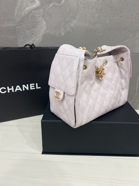 トゥウェンティーファイブ　スモール（ブランドバッグ）の商品画像 - 査定依頼日：2025年10月31日 - 最高査定価格：720,000円