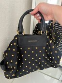 カバン（ブランドバッグ）の商品画像 - 査定依頼日：2025年5月15日 - 最高査定価格：15,000円