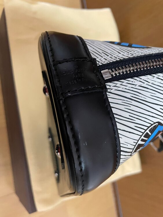 ルイヴィトン エピ （ブランドバッグ）の商品画像 - 査定依頼日：2025年2月10日 - 最高査定価格：140,000円