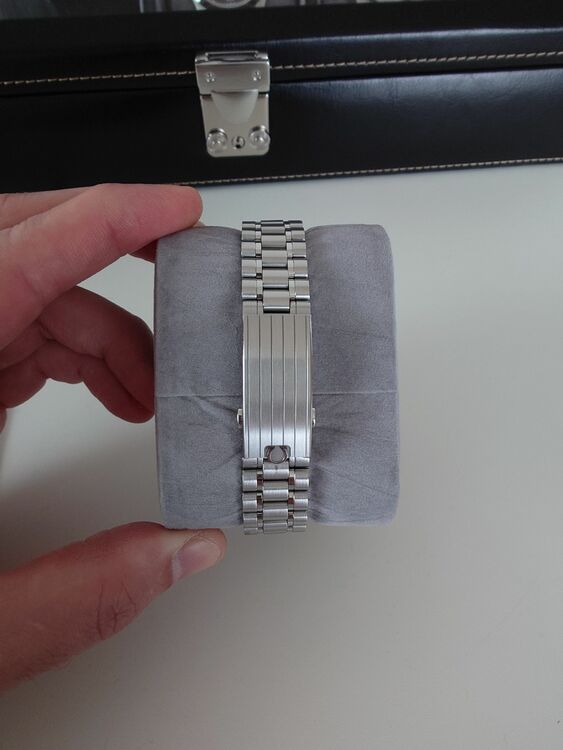 310.30.42.50.01.00﻿2（高級時計）の商品画像 - 査定依頼日：2025年11月13日 - 最高査定価格：900,000円