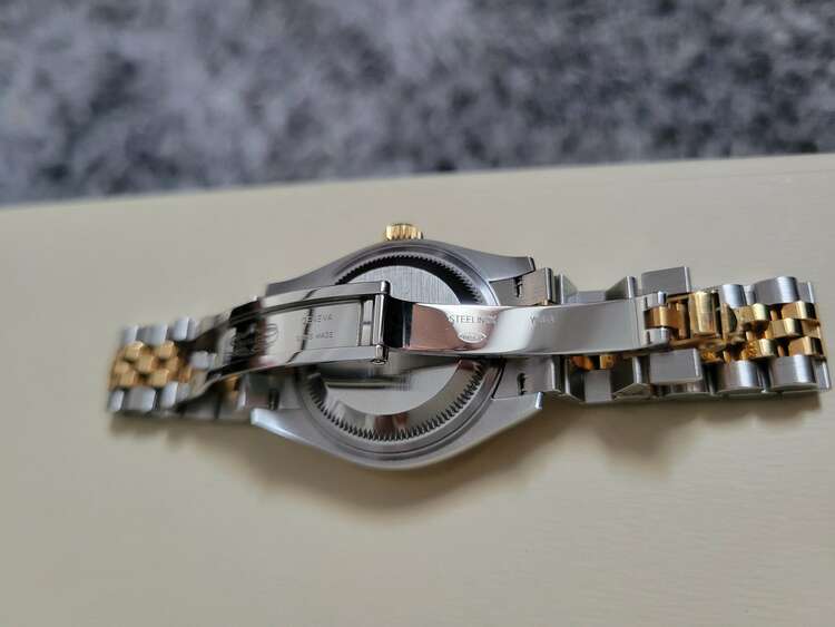 ロレックス デイトジャスト 279173 （高級時計）の商品画像 - 査定依頼日：2025年5月28日 - 最高査定価格：1,600,000円