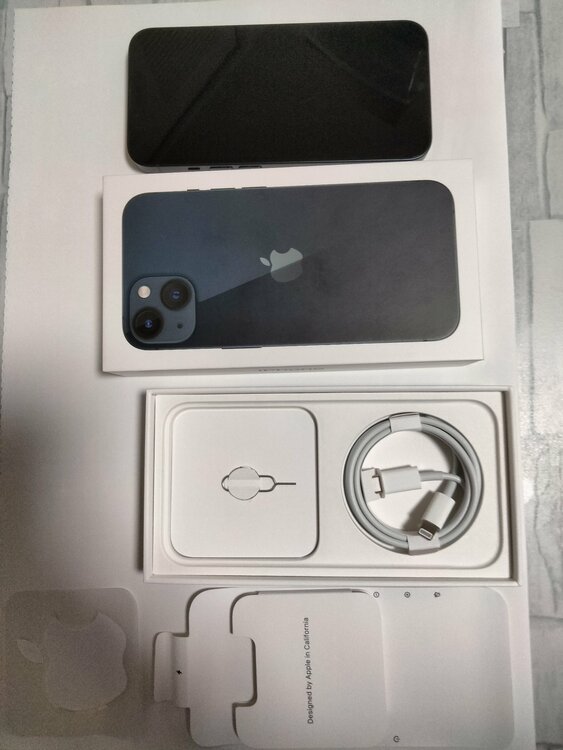 iPhone iPhone 13 128GB 楽天モバイル（スマホ）の商品画像 - 査定依頼日：2026年6月20日 - 最高査定価格：40,000円