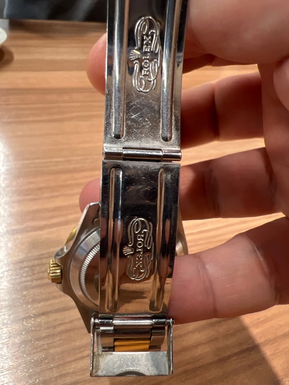 ロレックス サブマリーナー （高級時計）の商品画像 - 査定依頼日：2025年8月25日 - 最高査定価格：1,650,000円