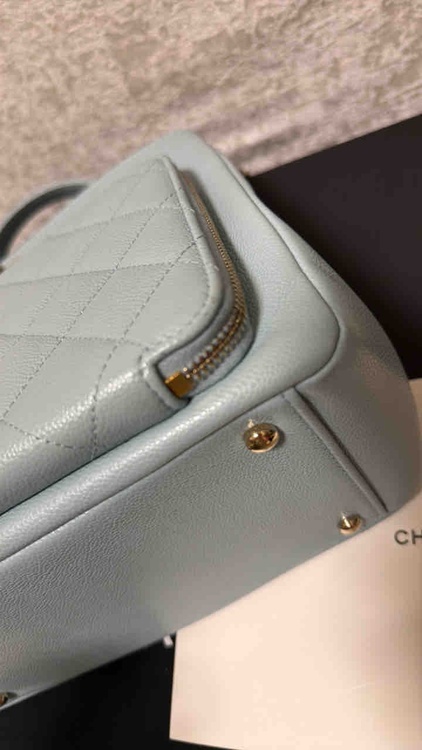 ビジネスアフィニティトート（ブランドバッグ）の商品画像 - 査定依頼日：2025年12月30日 - 最高査定価格：100,000円