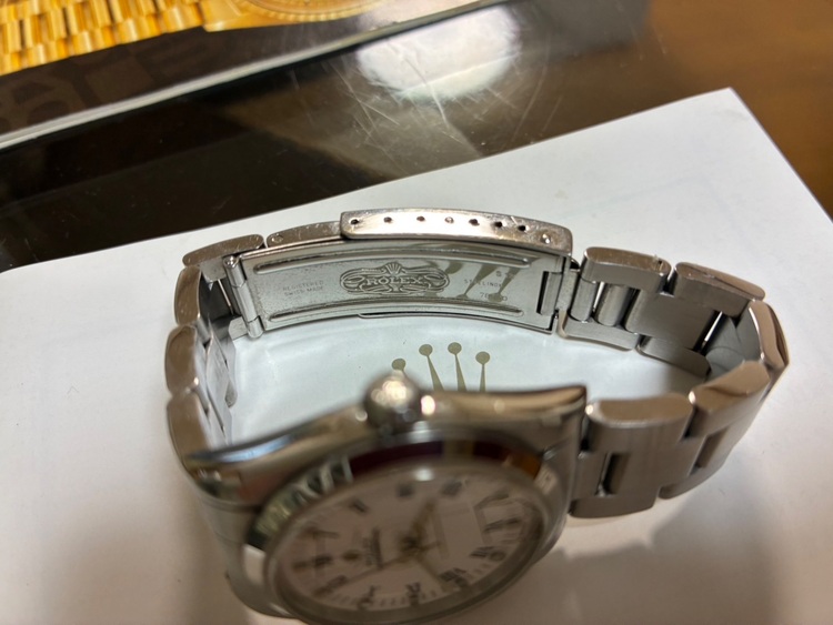 ロレックス パーペチュアル （高級時計）の商品画像 - 査定依頼日：2025年9月7日 - 最高査定価格：700,000円