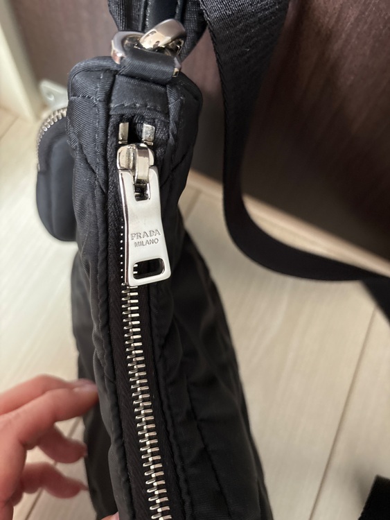 プラダ  （ブランドバッグ）の商品画像 - 査定依頼日：2025年6月4日 - 最高査定価格：200,000円