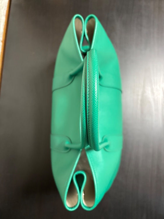 エルメス ガーデンパーティＰＭ ヴォーエプソン ミント Z刻印（ブランドバッグ）の商品画像 - 査定依頼日：2025年10月1日 - 最高査定価格：630,000円