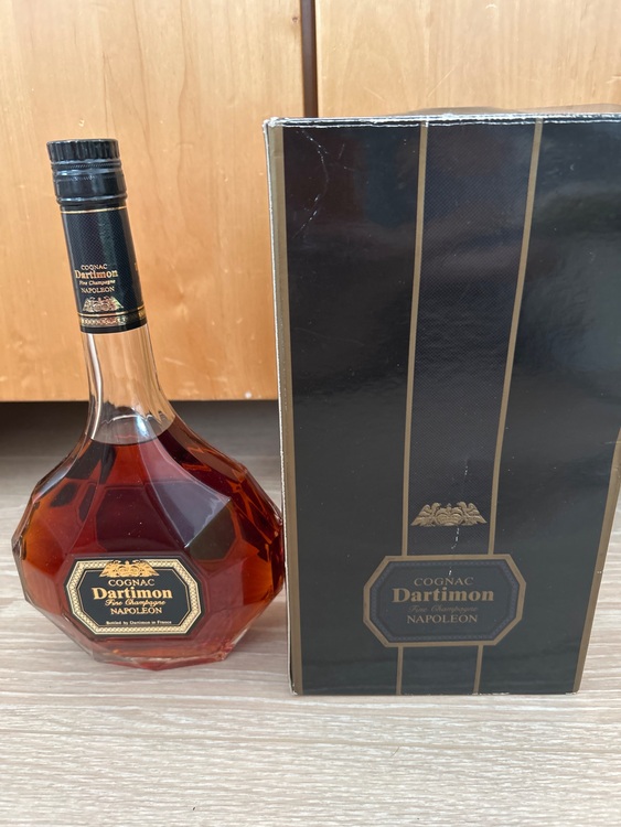 ブランデー（お酒）の商品画像 - 査定依頼日：2025年9月22日 - 最高査定価格：500円