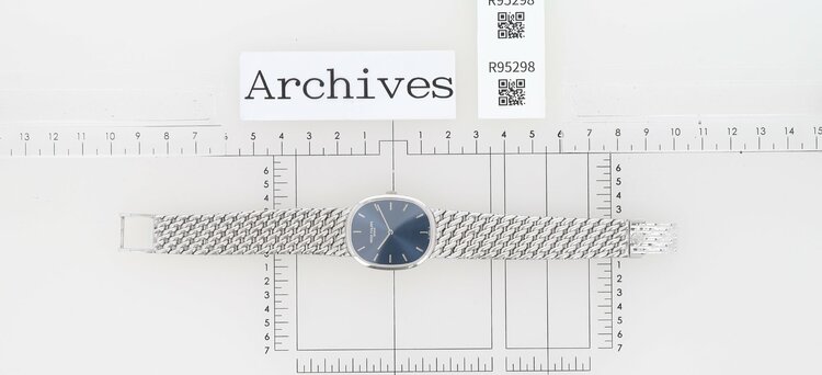 パテックフィリップ その他 ゴールデンエリプス　384（高級時計）の商品画像 - 査定依頼日：2026年2月17日 - 最高査定価格：2,075,000円