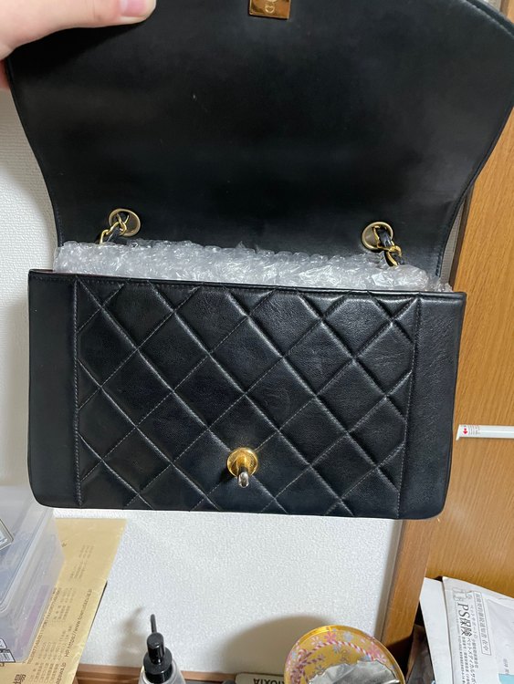 ダイアナフラップ（ブランドバッグ）の商品画像 - 査定依頼日：2022年12月5日