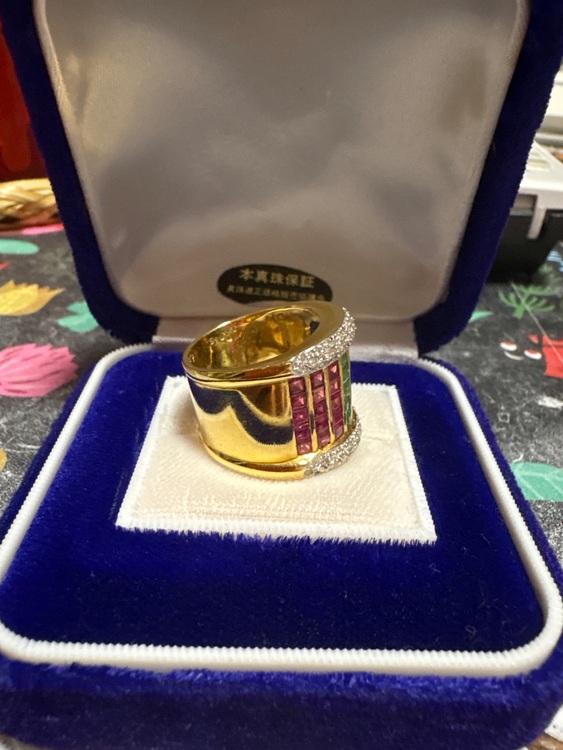 指輪（宝石）の商品画像 - 査定依頼日：2025年8月23日 - 最高査定価格：300,000円