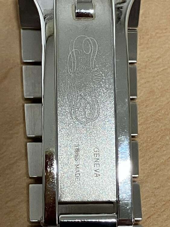 ロレックス デイデイト （高級時計）の商品画像 - 査定依頼日：2025年2月2日 - 最高査定価格：3,790,000円