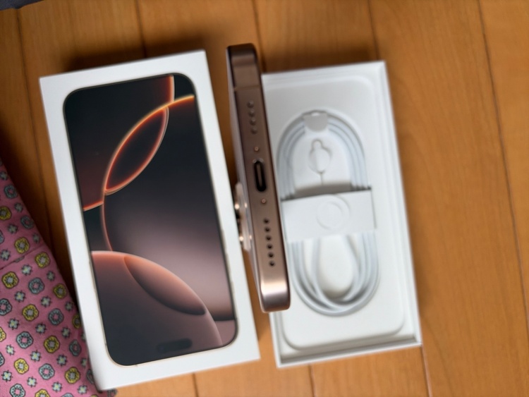 iPhone iPhone 16 Pro Max 256GB SIMフリー（スマホ）の商品画像 - 査定依頼日：2026年9月16日 - 最高査定価格：129,000円