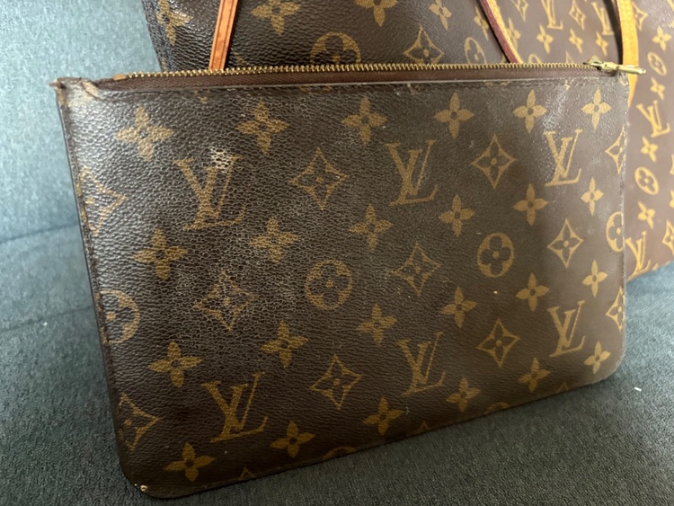 ルイヴィトン ネヴァーフル （ブランドバッグ）の商品画像 - 査定依頼日：2026年4月7日 - 最高査定価格：155,000円