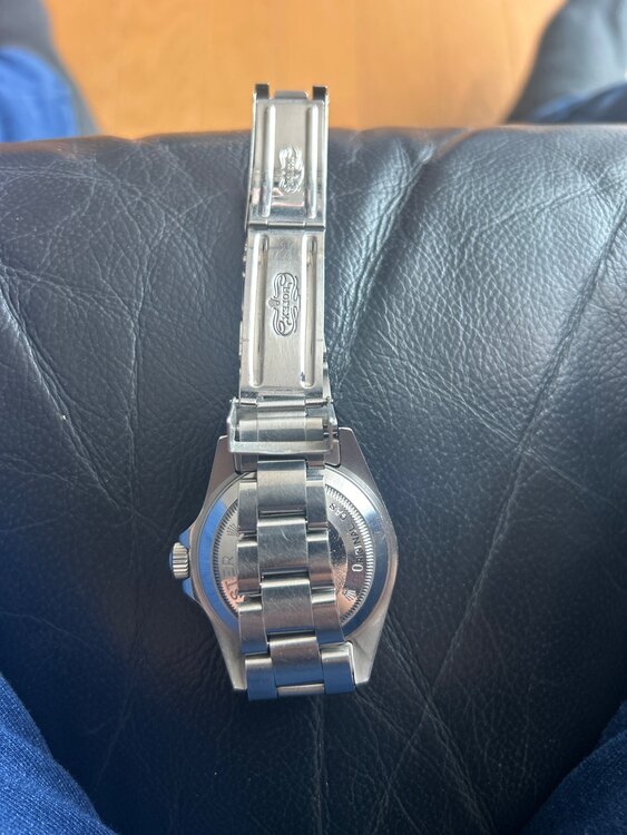 ロレックス シードゥエラー （高級時計）の商品画像 - 査定依頼日：2025年4月30日 - 最高査定価格：1,400,000円