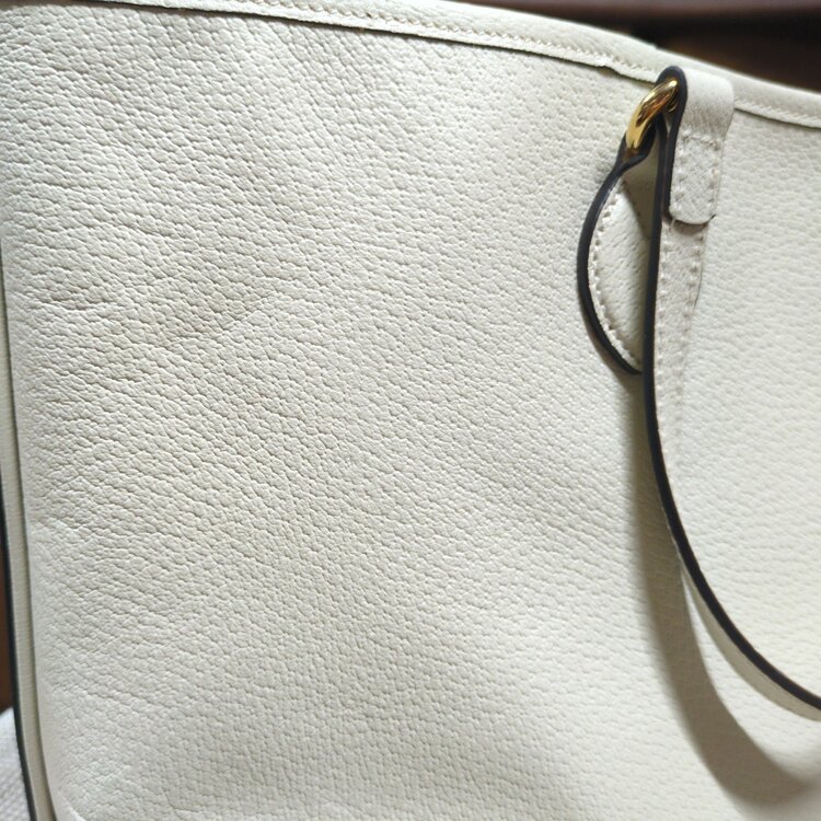 GUCCI　2ウェイトートバッグ（ブランドバッグ）の商品画像 - 査定依頼日：2026年8月15日 - 最高査定価格：150,000円