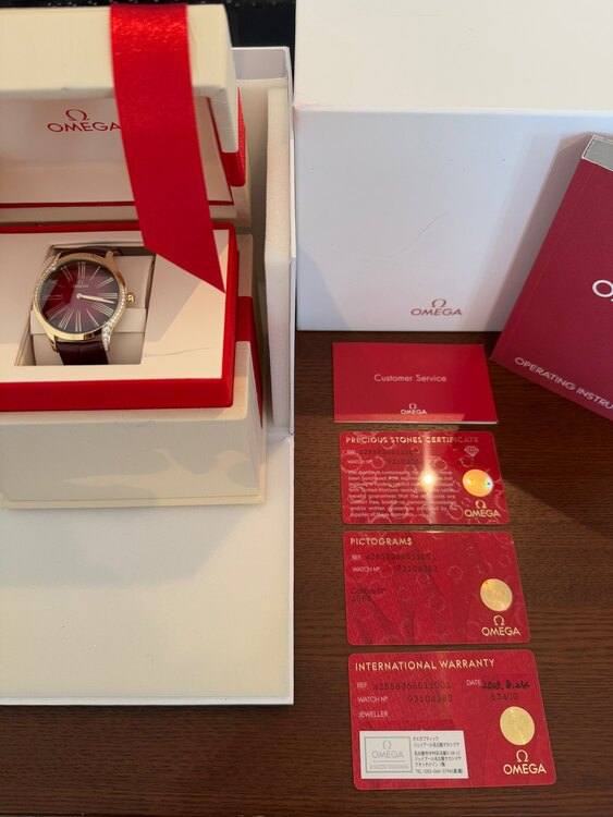 トレゾル36ムーンシャインゴールド　レザーストラップ（高級時計）の商品画像 - 査定依頼日：2025年5月26日 - 最高査定価格：800,000円