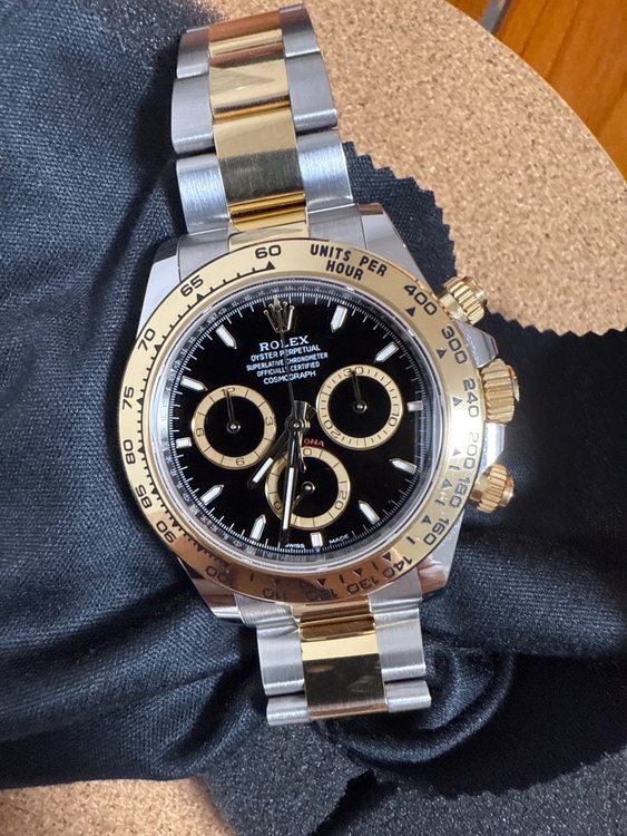デイトナコンビ（高級時計）の商品画像 - 査定依頼日：2025年6月23日 - 最高査定価格：3,600,000円